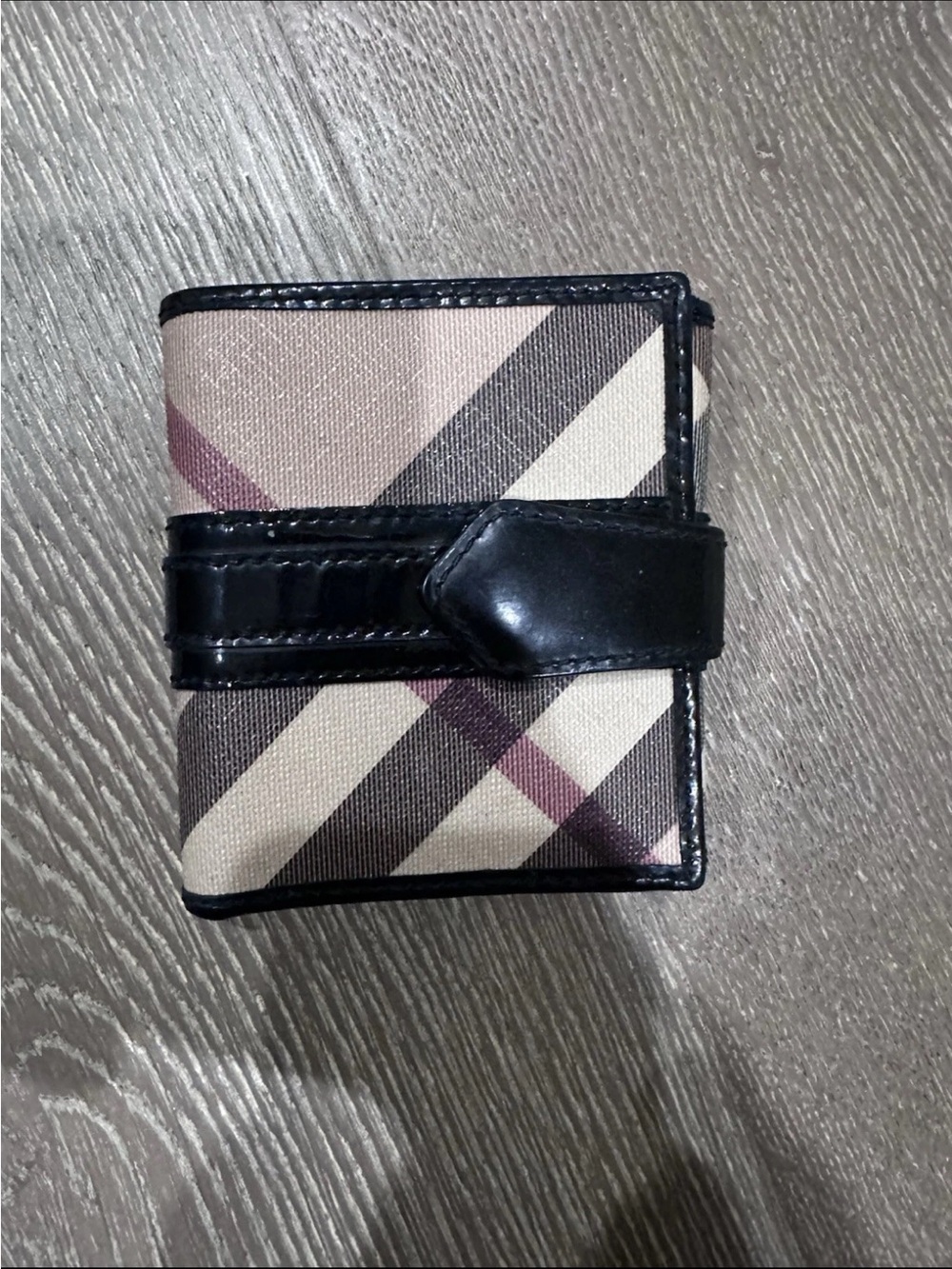 Burberry Beige Black Plaid Compact Wallet